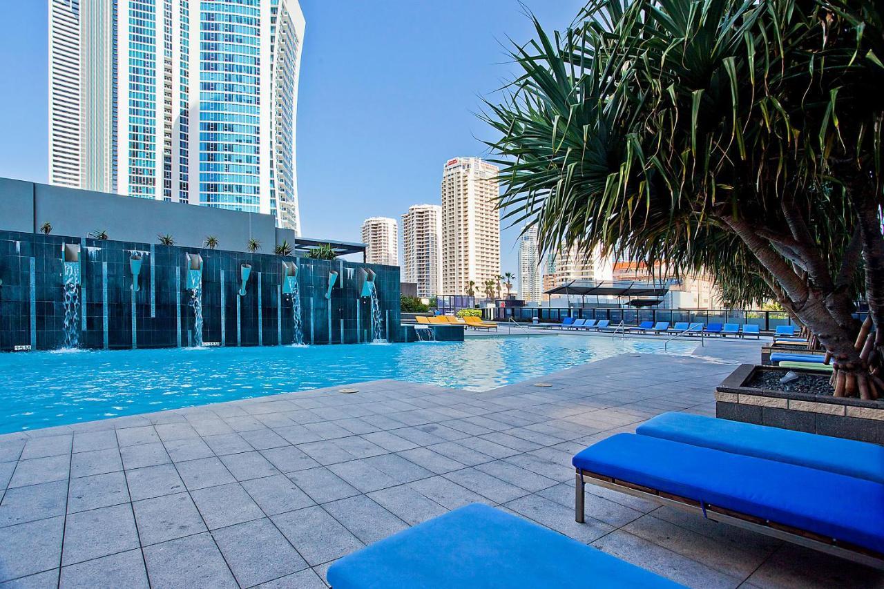 Kids Stay Free In Hinterland View 1 Bedroom Spa Apartment At Circle On Cavill - Q Stay 黄金海岸 外观 照片