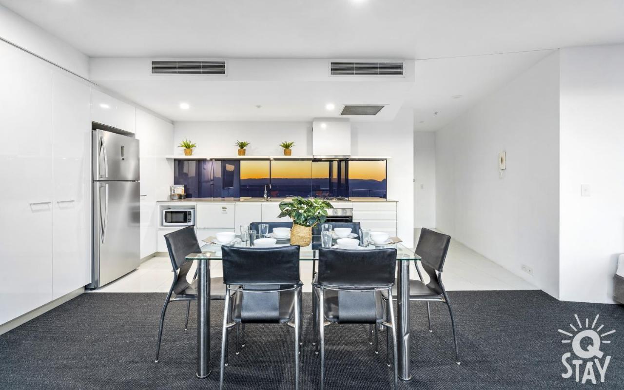 Kids Stay Free In Hinterland View 1 Bedroom Spa Apartment At Circle On Cavill - Q Stay 黄金海岸 外观 照片
